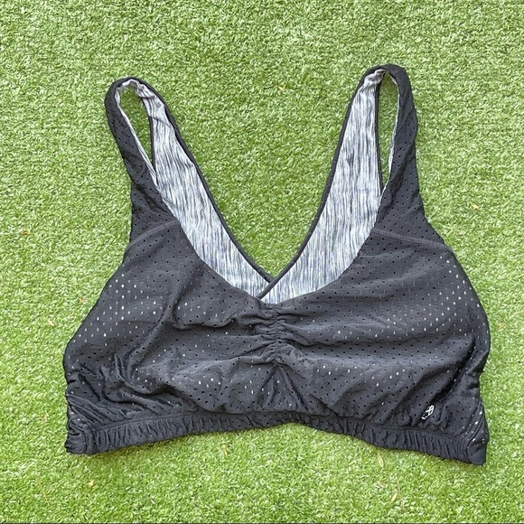 Maaji Twist Impact Reversible Sports Bra Black Gray Large Preowned activewear - Picture 3 of 8